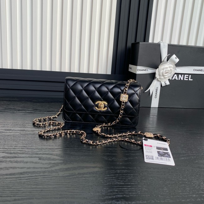 Chanel CLUTCH WITH CHAIN AP4300 black