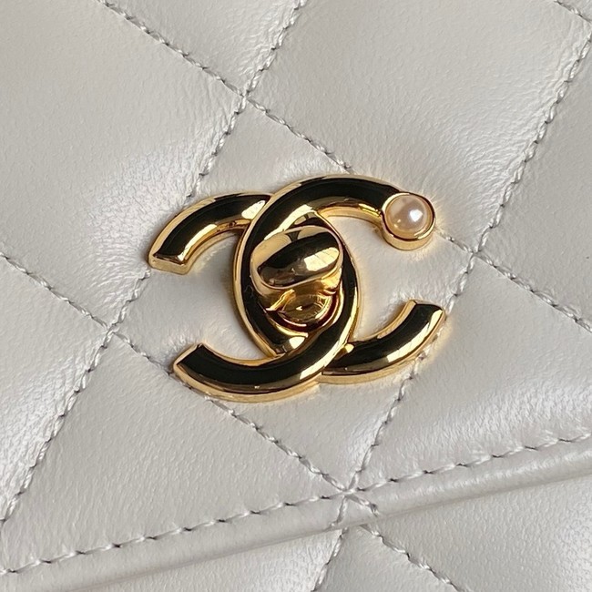 Chanel WALLET ON CHAIN AP4282 white