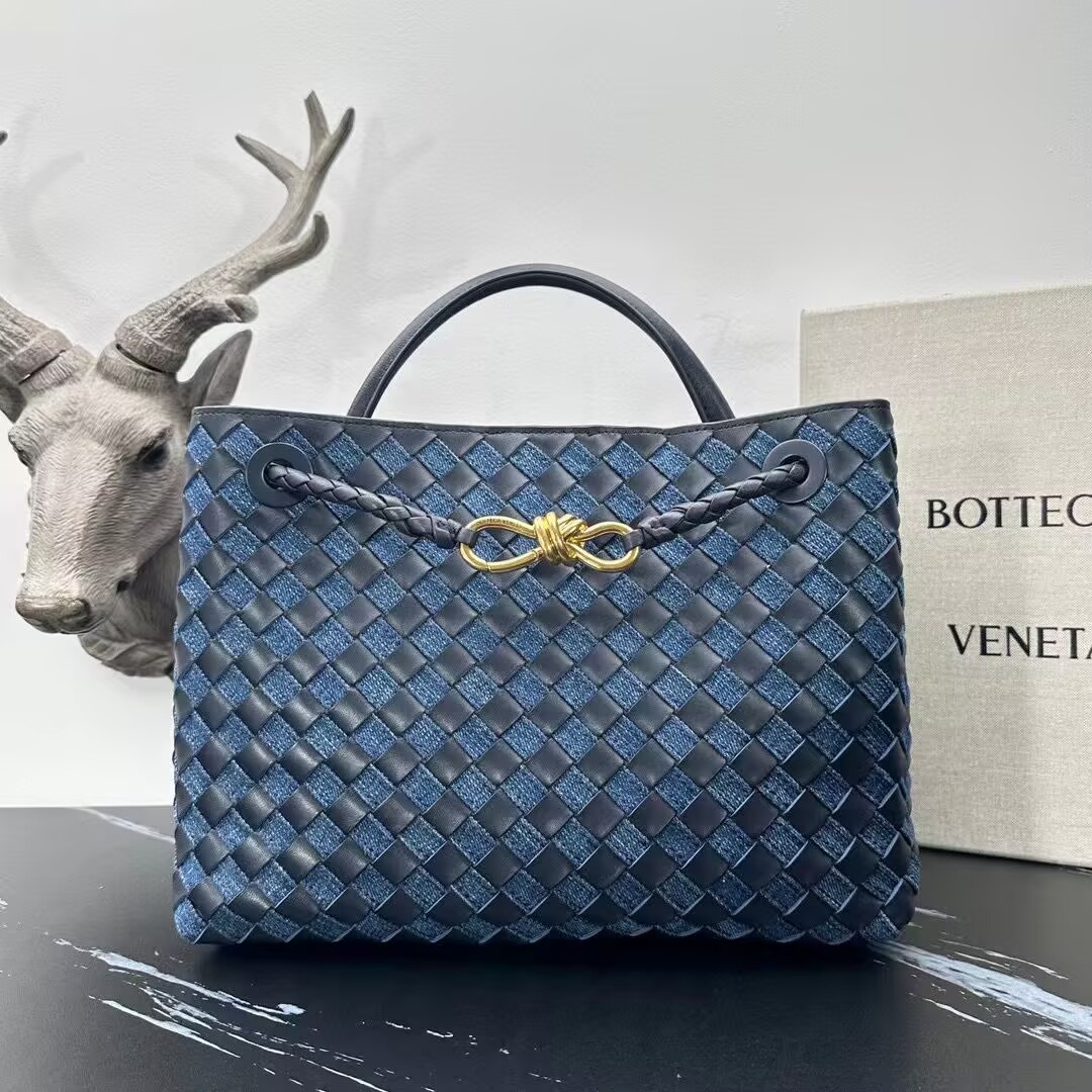 Bottega Veneta Medium Andiamo Bag 766014 Denim&Navy