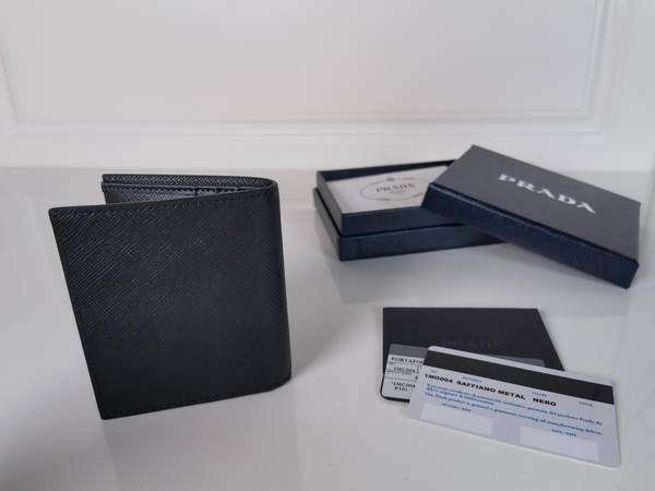 Prada Wallet PRW00002