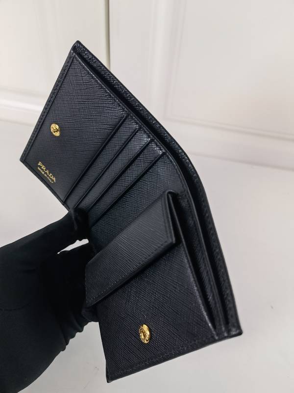 Prada Wallet PRW00006