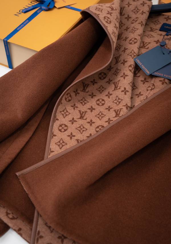 Louis Vuitton Top Quality Overcoat LVY00041