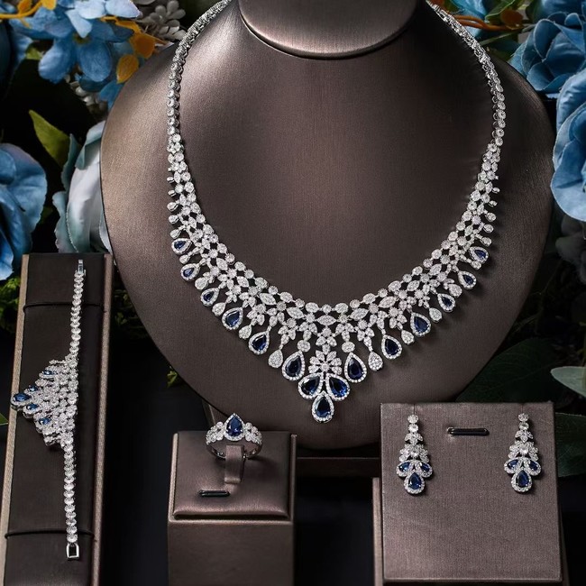 BVLGARI necklace&Earrings&ring&Bracelet CE15621