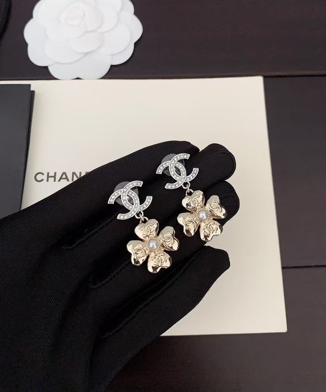 Chanel Earrings CE15645