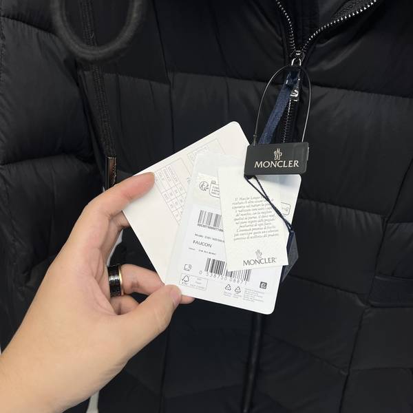 Moncler Top Quality Down Jacket MOY00399