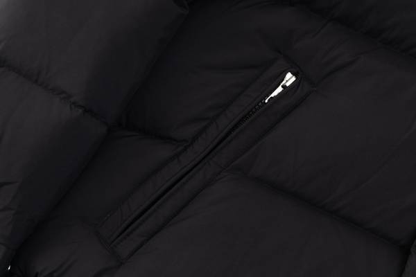 Moncler Top Quality Down Jacket MOY00402