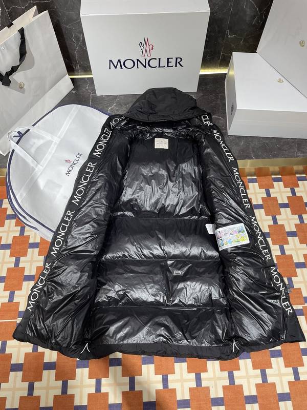 Moncler Top Quality Down Jacket MOY00410