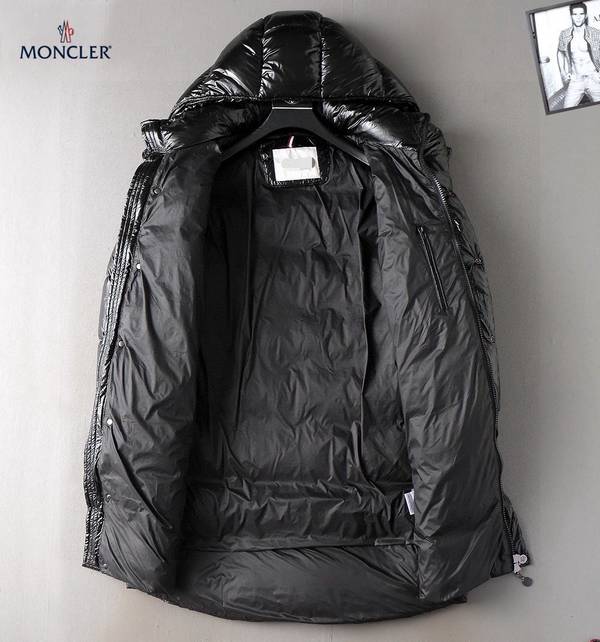 Moncler Top Quality Down Jacket MOY00412