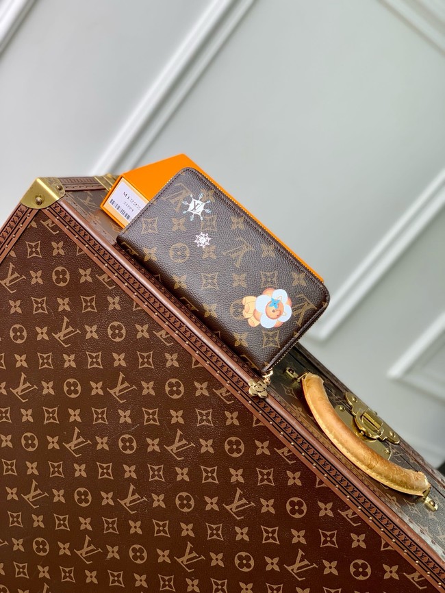 Louis Vuitton Zippy Wallet M12223