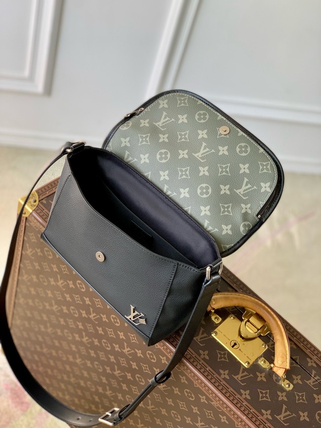 Louis Vuitton Pulse Messenger M12625 Khaki&Black