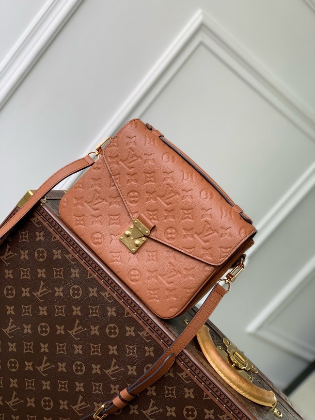 Louis Vuitton Pochette Metis M12711 Cognac Brown