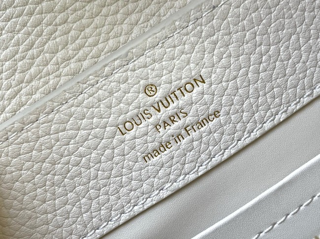 Louis Vuitton Capucines Mini M48864 white