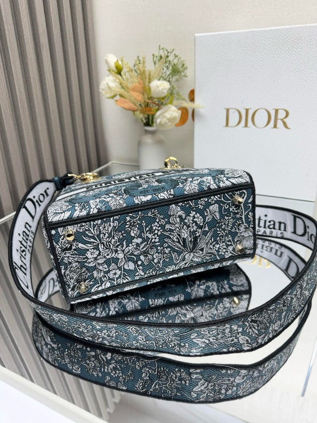 DIOR Medium Blue Embroidery with White Miss M0565OT