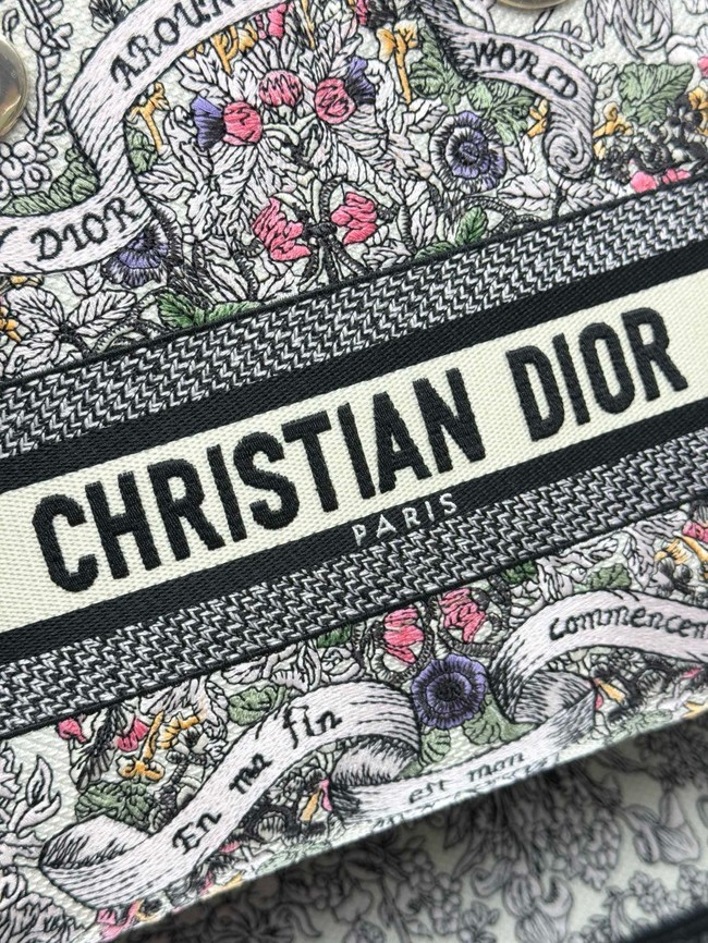 DIOR Medium gray Embroidery with White Miss M0565OT