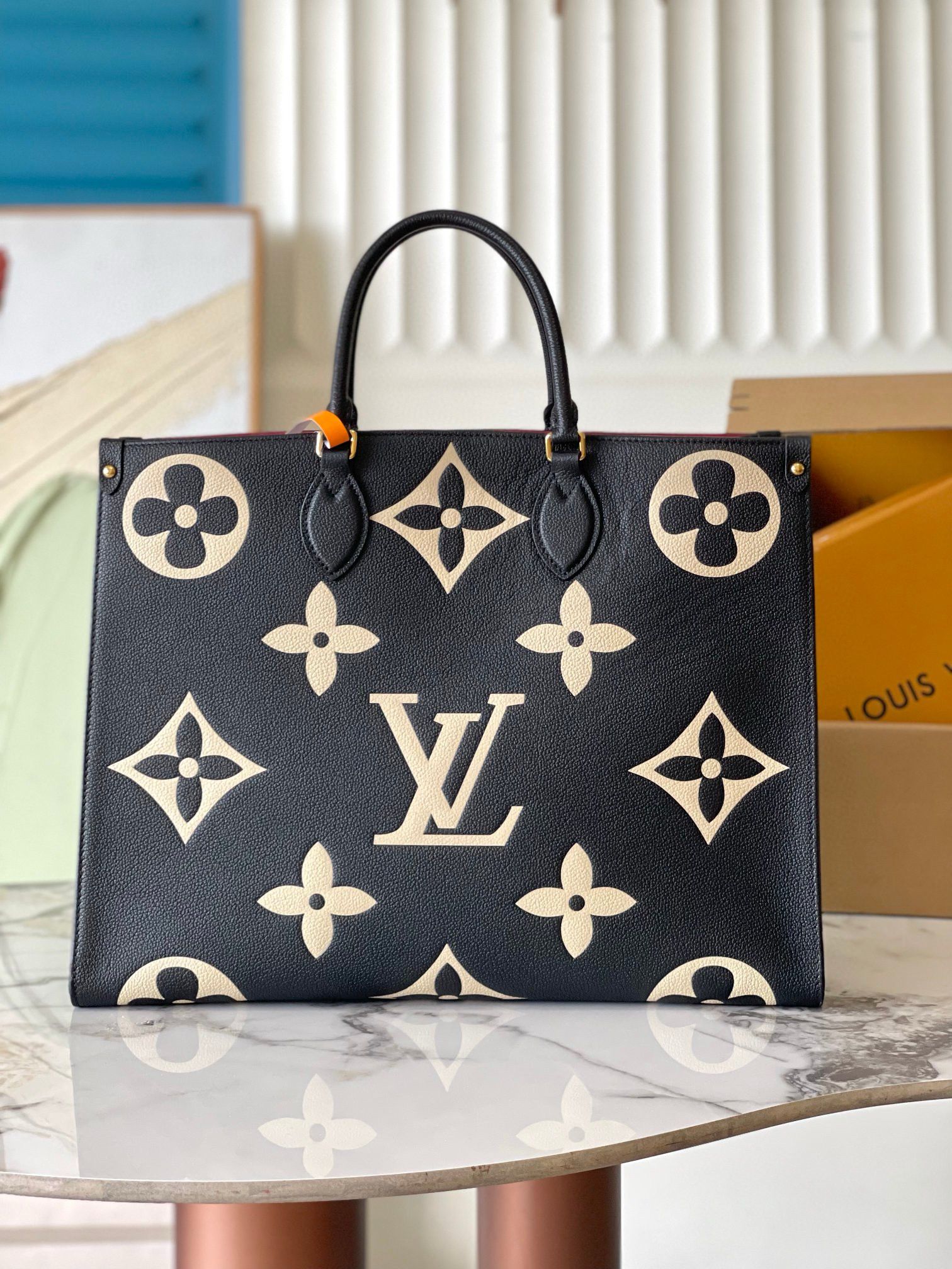 Louis Vuitton ONTHEGO Original Leather GM M45945 Black