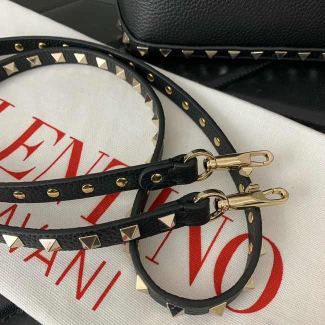 VALENTINO ROCKSTUD small grained calfskin handbag WB0Q69 black