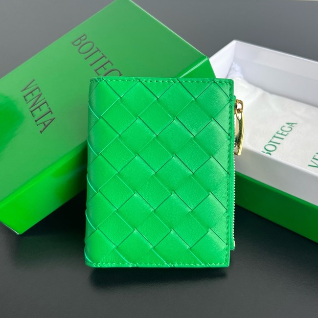 Bottega Veneta Intrecciato Small Bi-Fold Wallet 742330 Bamboo green