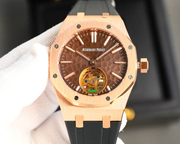 Audemars Piguet Watch APW00083