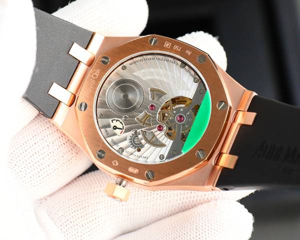 Audemars Piguet Watch APW00083