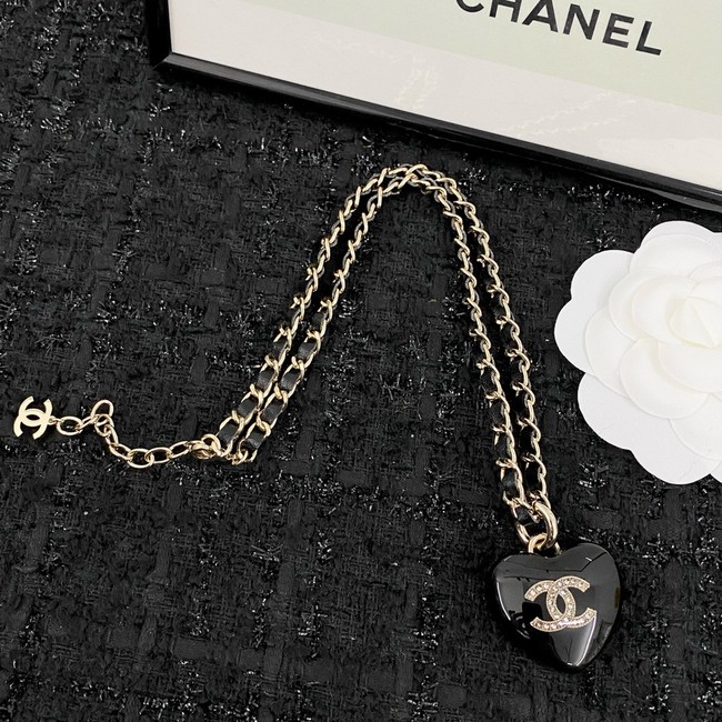 Chanel Necklace CE15907