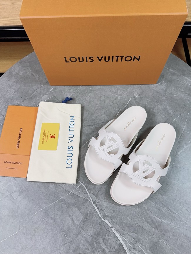 Louis Vuitton Sandals 55766-3