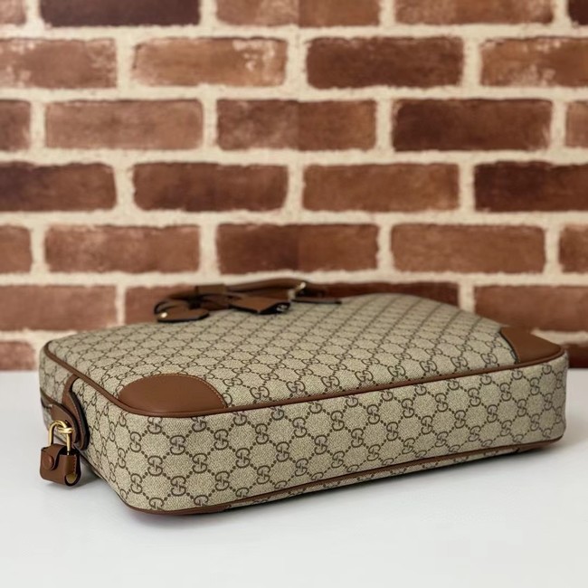 Gucci GG EMBLEM MEDIUM BRIEFCASE 821149 Brown