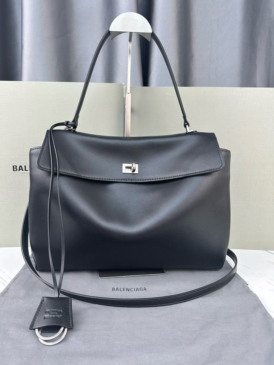 Balenciaga Rodeo Medium Handbag in black smooth calfskin 9027 aged-silver hardware