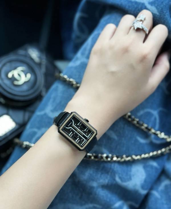 Chanel Watch CHW00081