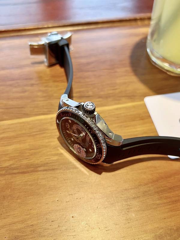 Gucci Watch GUW00128