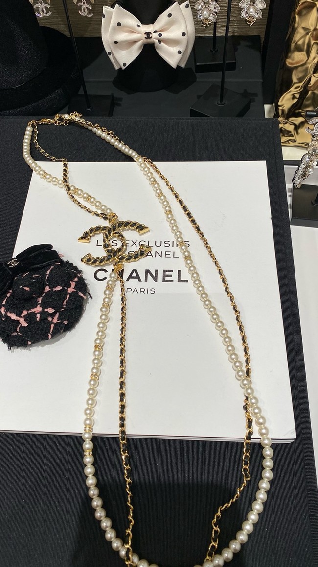 Chanel necklace CE16205