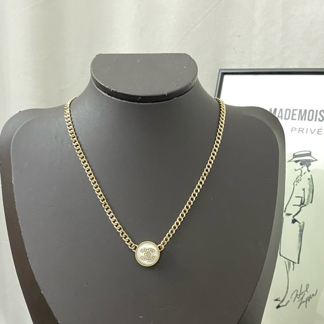 Chanel necklace CE16255