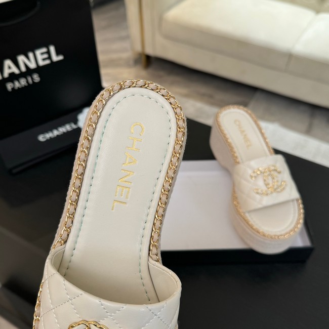 Chanel WOMENS SANDAL 55847-18