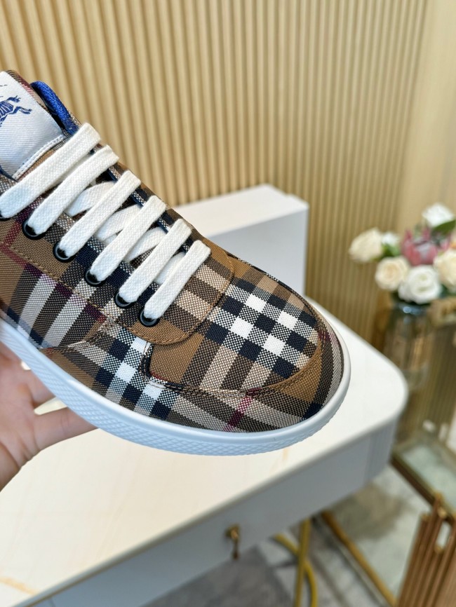 BurBerry Mens Flat shoes 44994-1