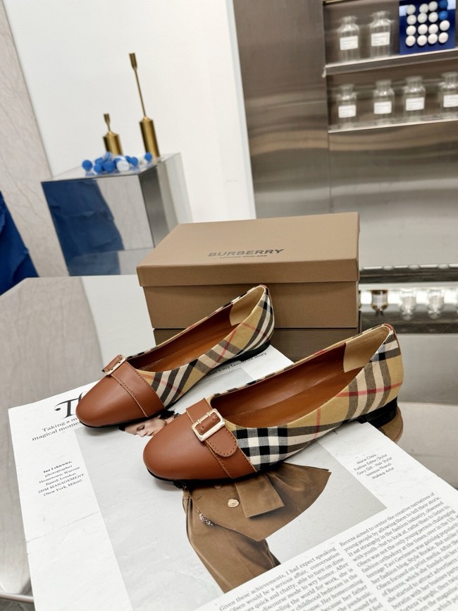 BurBerry Shoes 45068-4