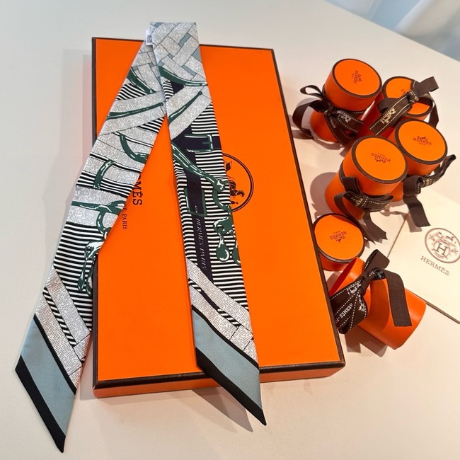 Hermes Silk Twilly scarf H06377