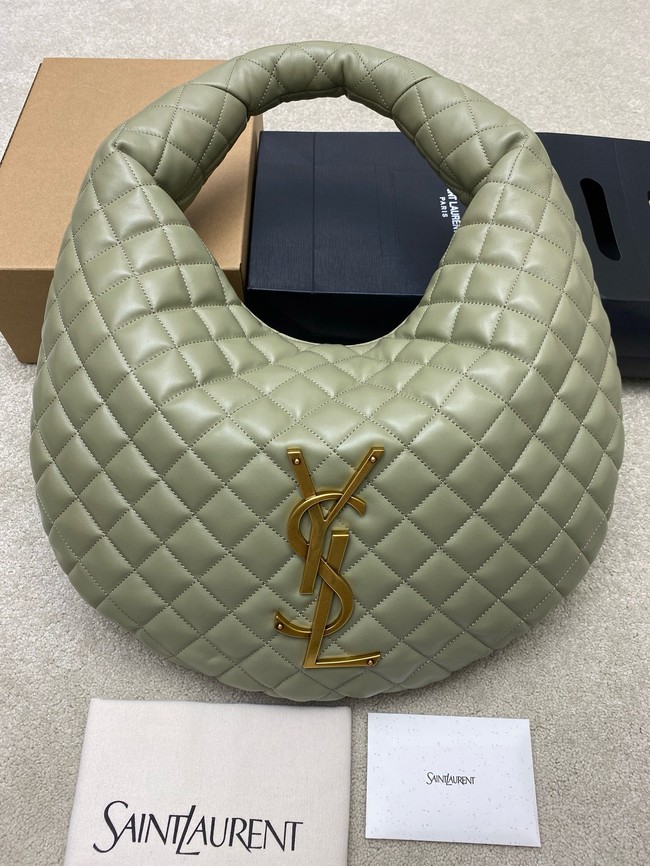 Yves Saint Laurent ICARE hobo in quilted nappa 858160 light green
