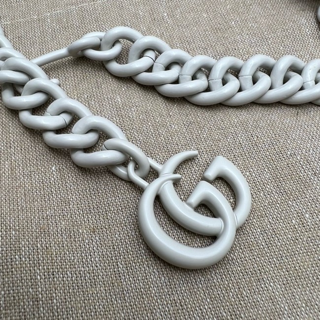 Gucci GG Marmont mini shoulder bag 699757 white