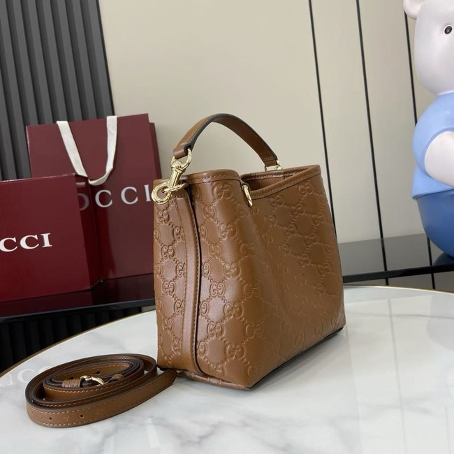 Gucci GG Emblem small bucket bag 815118 tan