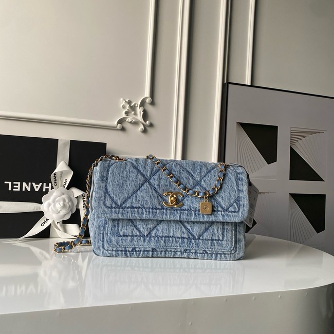 Chanel Maxi Flapbag AS5734 blue
