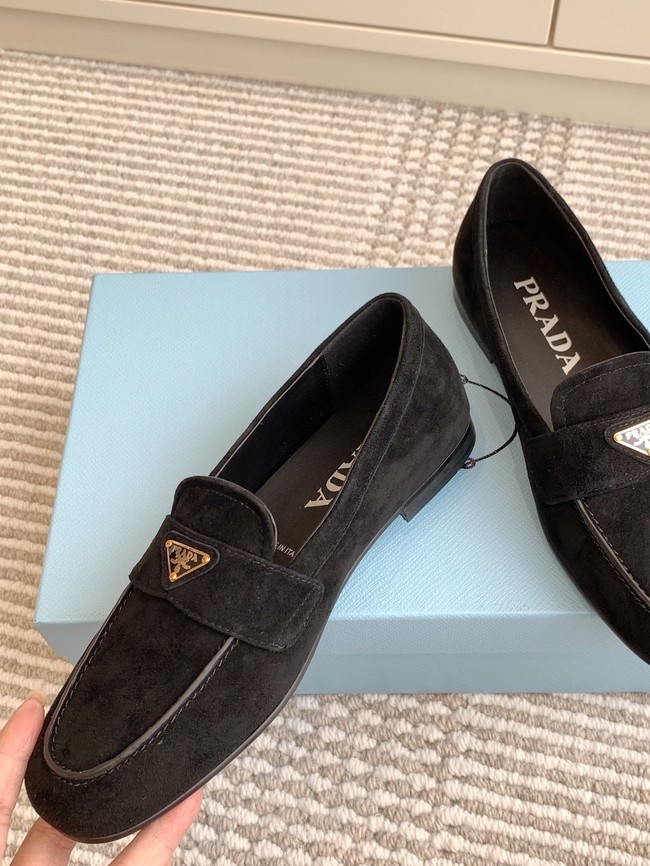 Prada leather loafers 87199-4