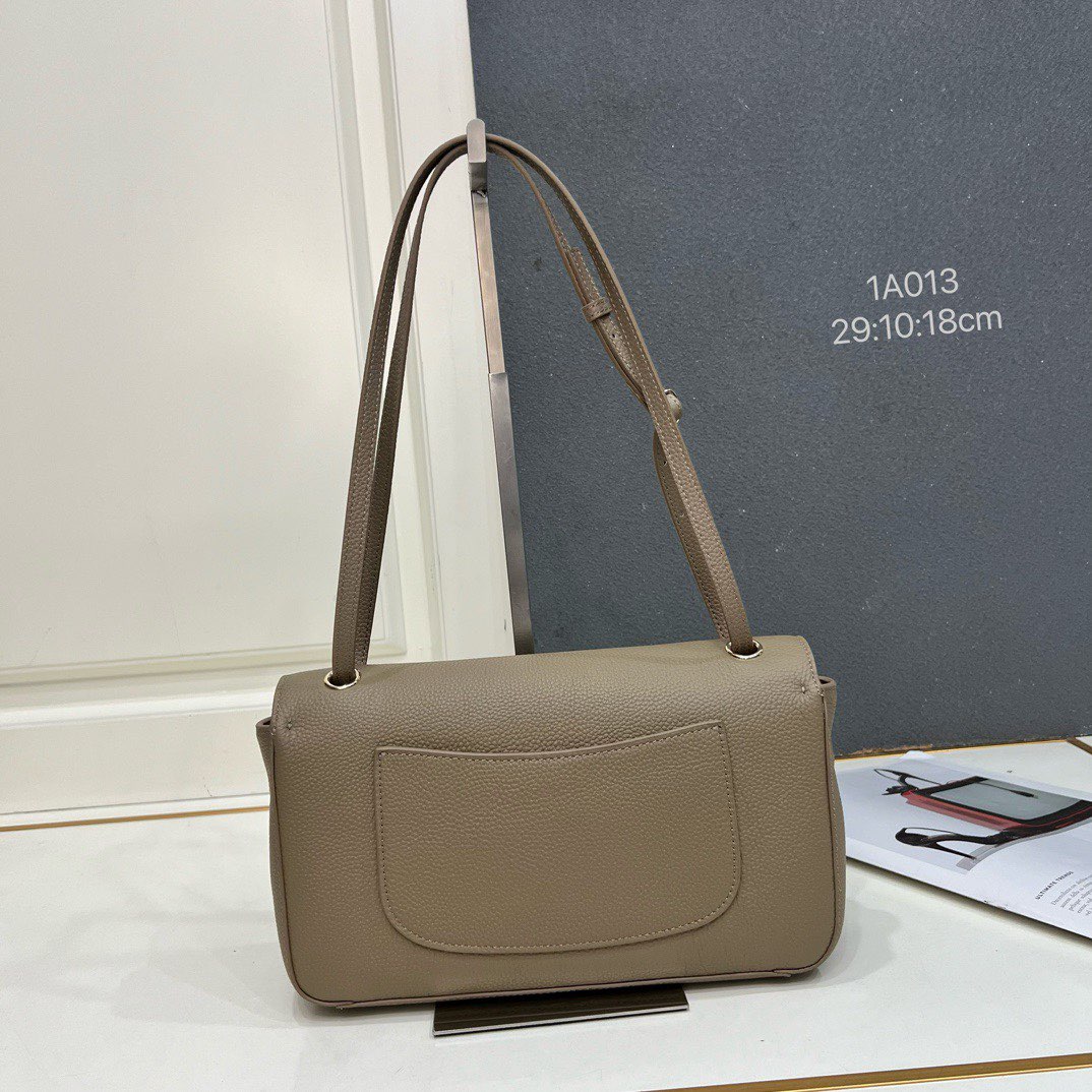 Chanel 26SS Original Leather Tote Shopping Bag 1A013 Gray Chanel 26SS Original Leather Tote Shopping Bag 1A013 Gray