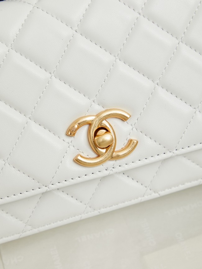 Chanel Wallet On Chain AP3938 white