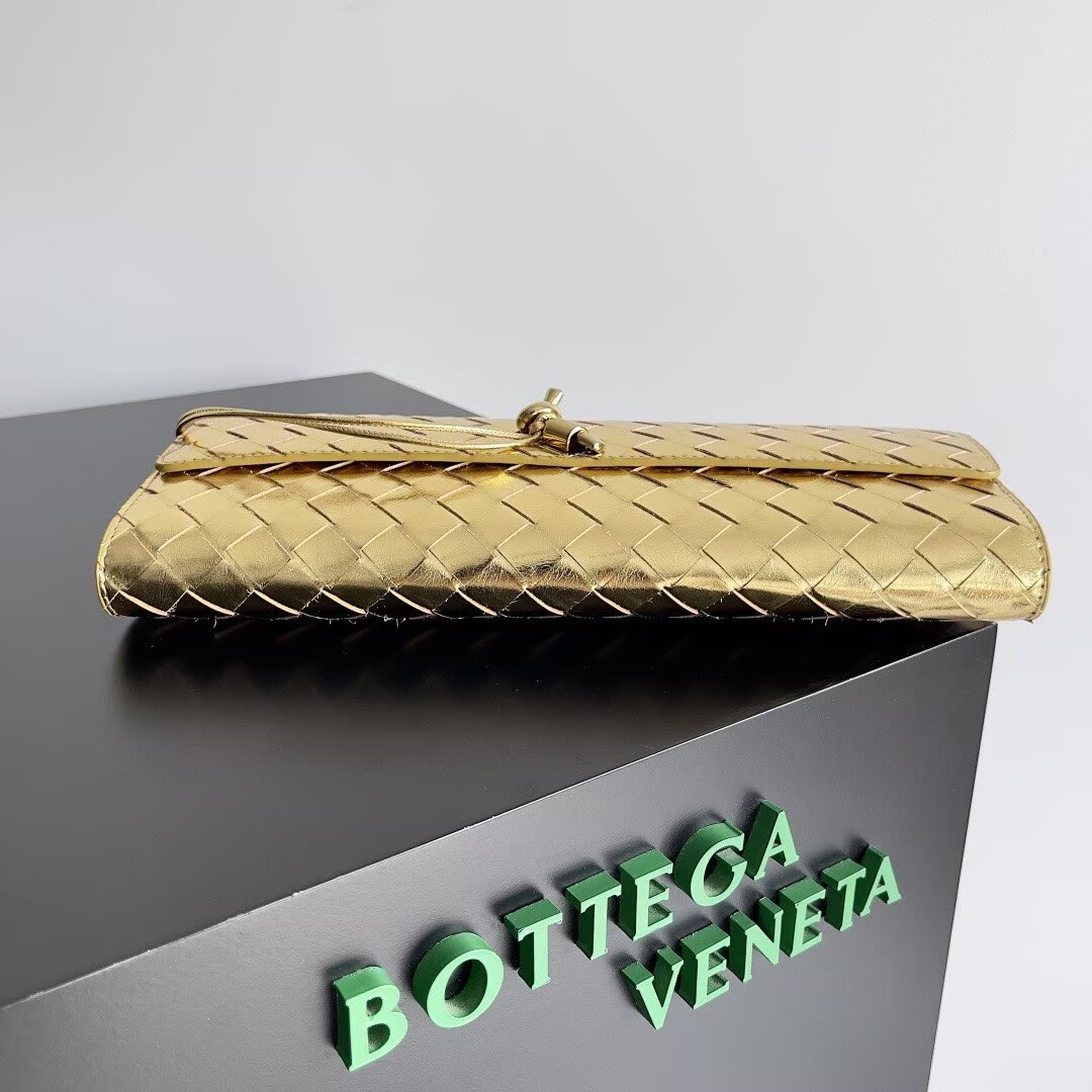 Bottega Veneta Original Leather Long Clutch Andiamo With Handle 741511 Gold 