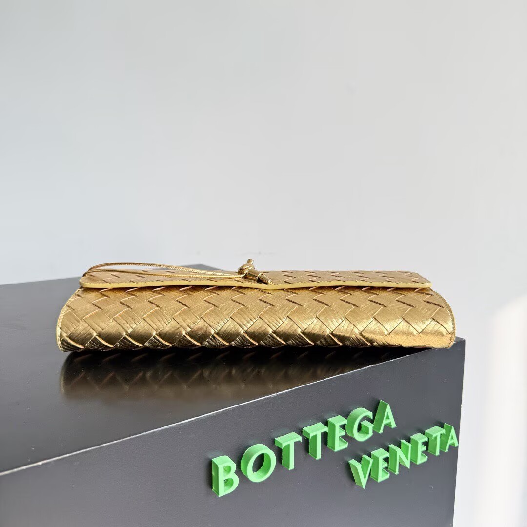 Bottega Veneta Original Twill Leather Long Clutch Andiamo Handle Bag 741511 Gold 
