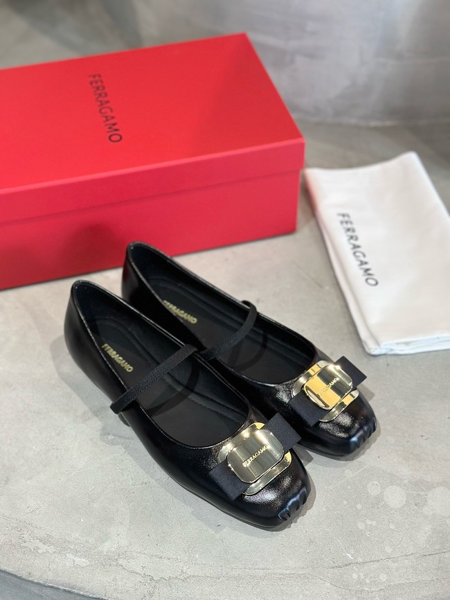 Ferragamo Flat shoes 21039-2