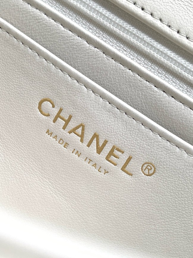 CHANEL Mini Flap Bag with Top Handle AP2431 white
