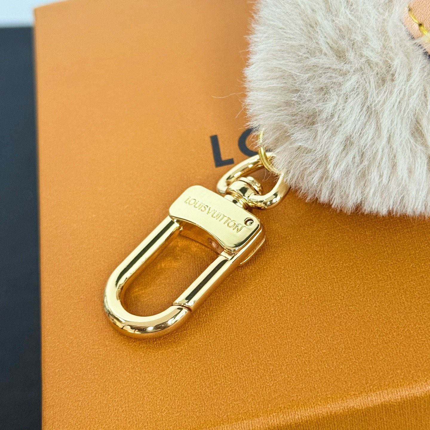 Louis Vuitton NEW Bag Charm M02603 Louis Vuitton NEW Bag Charm M02603