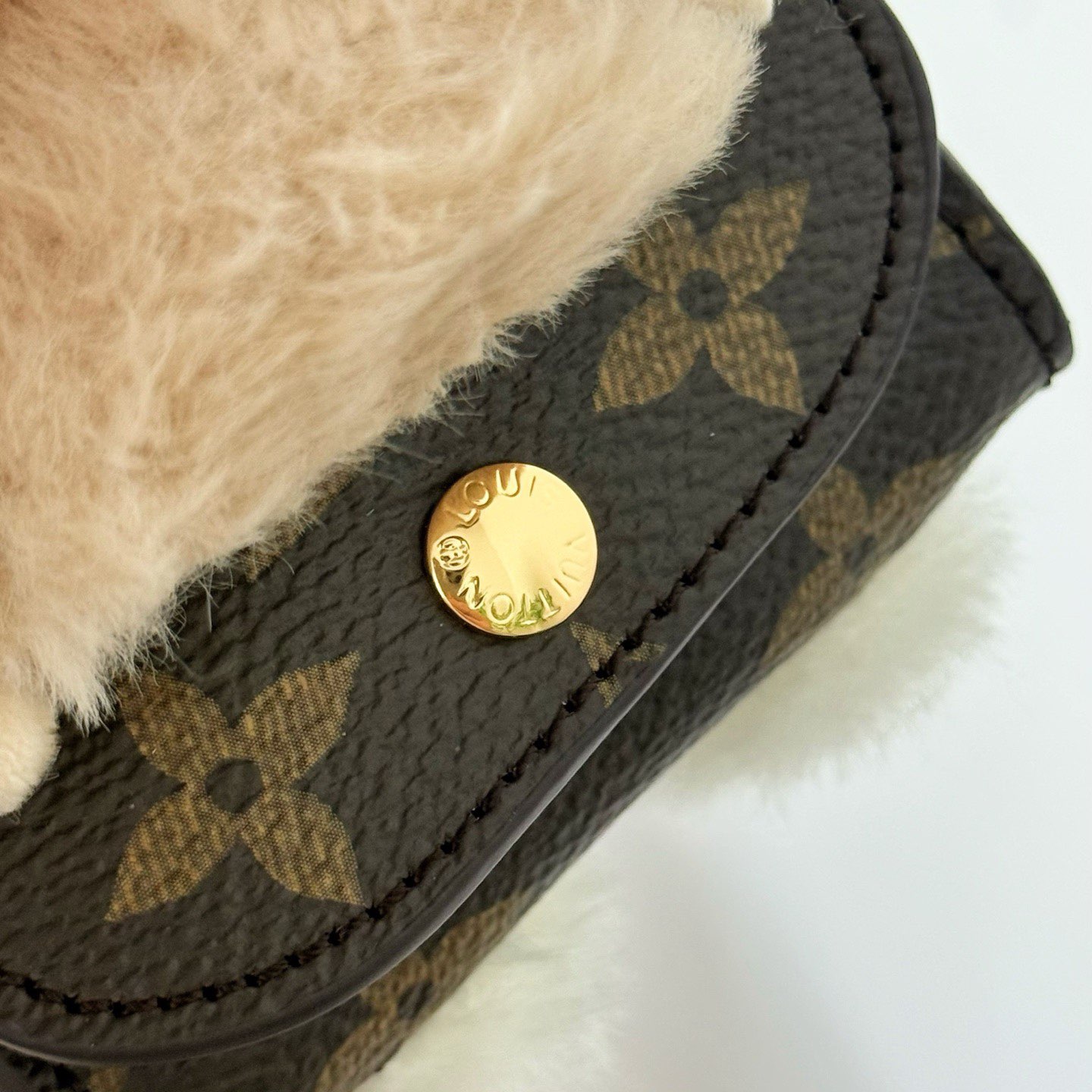 Louis Vuitton NEW Bag Charm M02603 Louis Vuitton NEW Bag Charm M02603