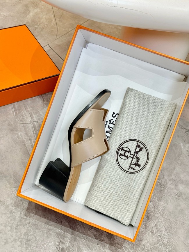 Hermes Slippers 55718-16