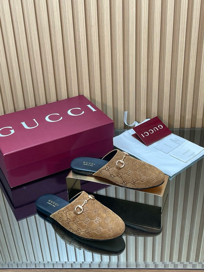 GUCCI Womens mule with Horsebit 855409-1